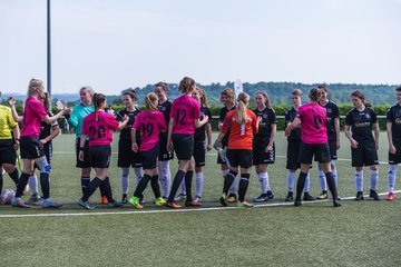 Bild 13 - B-Juniorinnen Pokalfinale SV Henstedt Ulzburg - SG Holstein Sued : 2:0